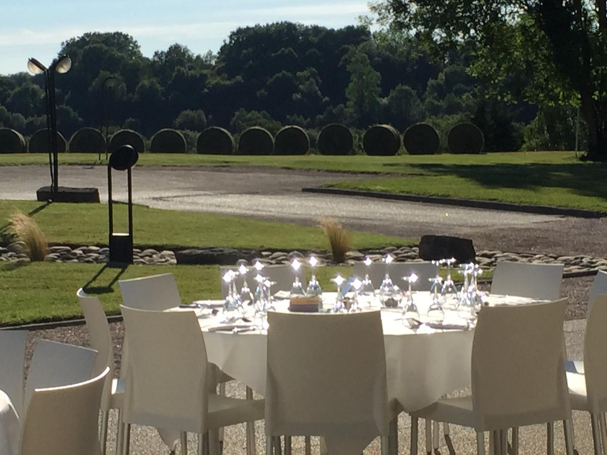 La Sorelle Hotel Golf Et Restaurant Villette-sur-Ain Eksteriør billede