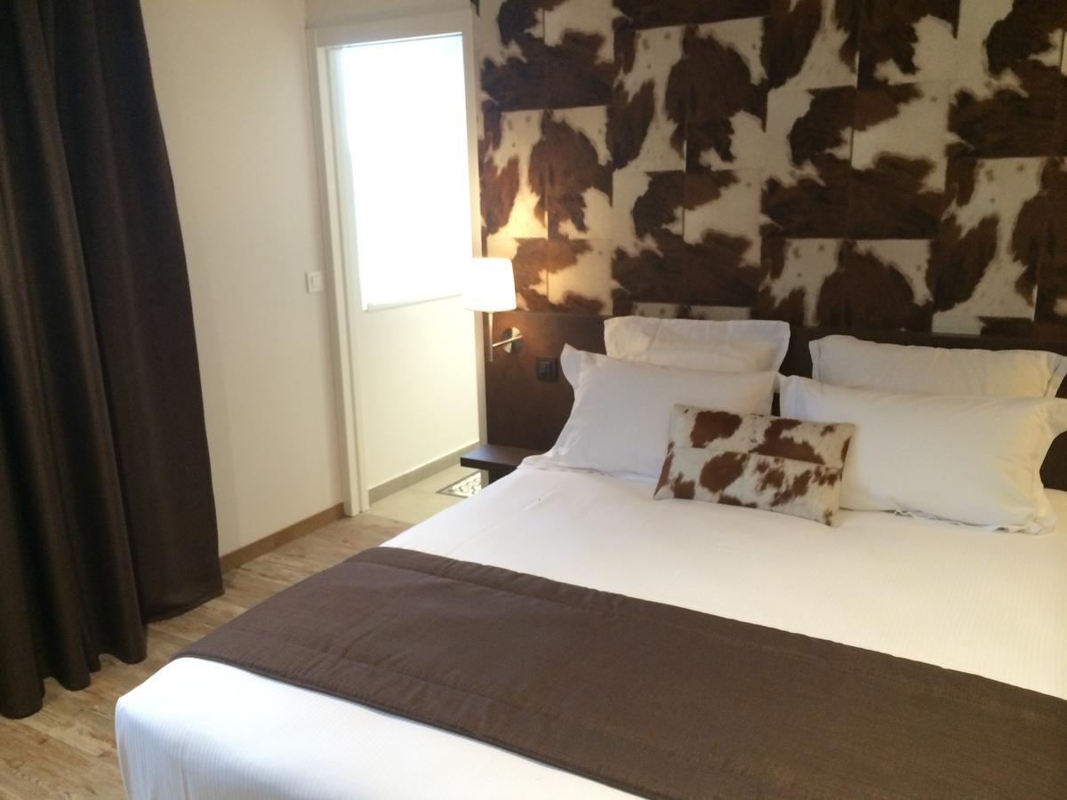 La Sorelle Hotel Golf Et Restaurant Villette-sur-Ain Eksteriør billede